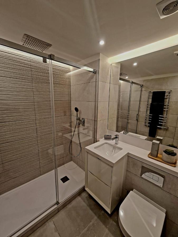 Luxury Apartment In Eurocity Гибралтар Экстерьер фото